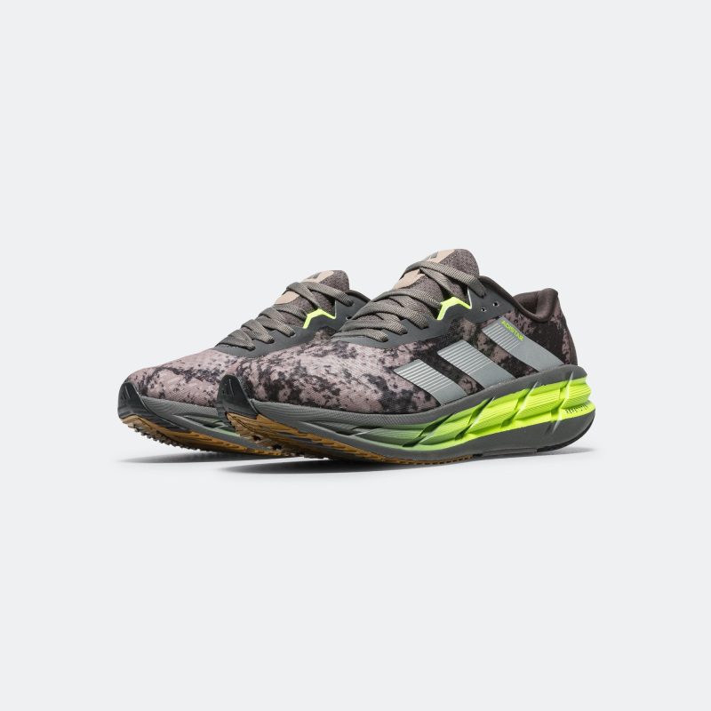 adidas running adistar 3 berlin charcoal night brown core black 2