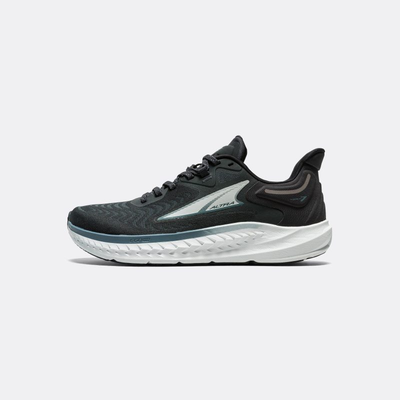 altra running mens and womens torin 7 black 1