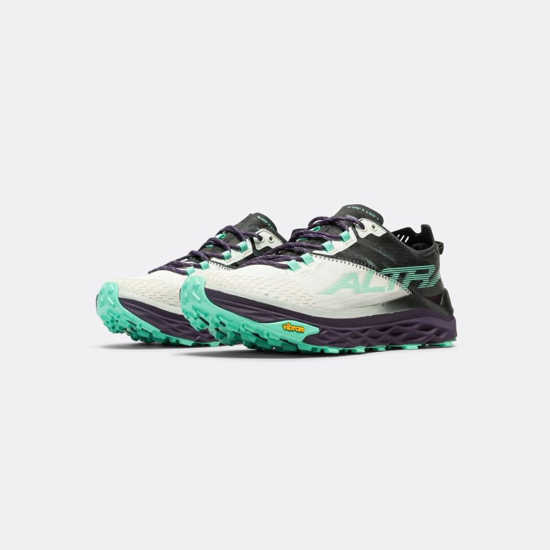 altra running womens mont blanc black green 2