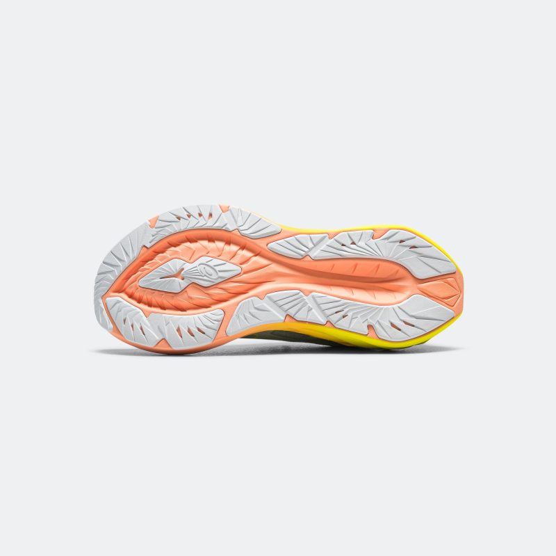 asics running paris pack novablast 4 cool matcha safety yellow 5 75219e47 0e41 4e20 a04f bb1d570f206c