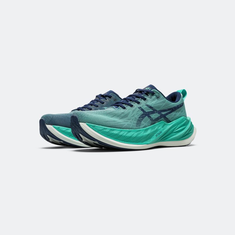 asics running womens mens superblast aurora green blue expanse 2