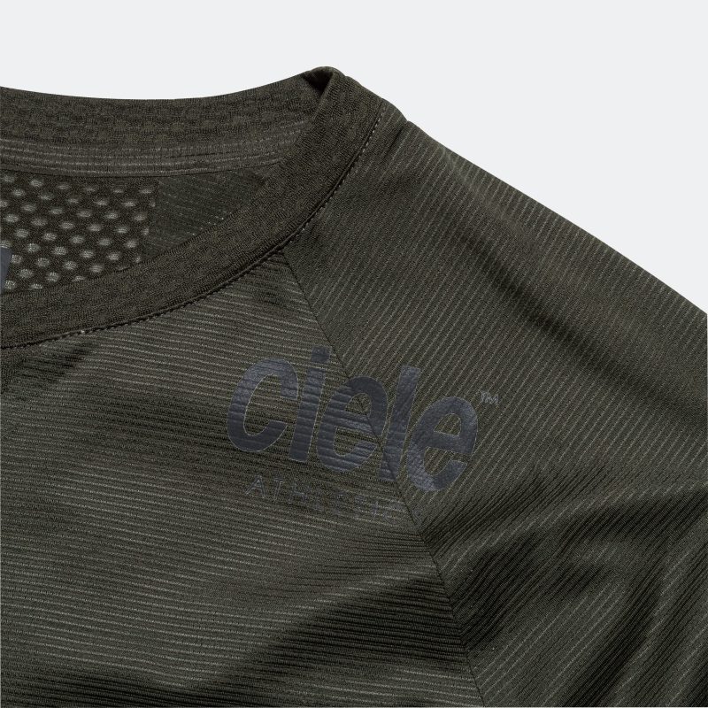 ciele running elite mens rcdtshirt raven 4