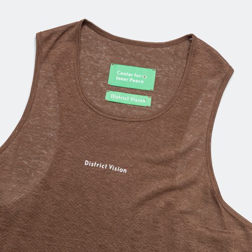 district vision running mens hemp singlet cacao 3