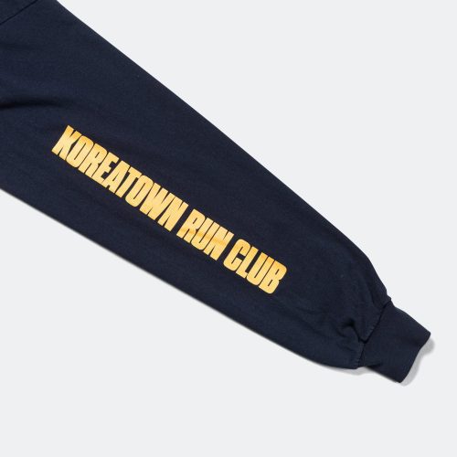 krc koreatown run club flat ls tee navy 6