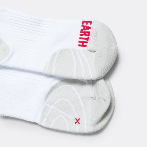 near earth running socks white 4