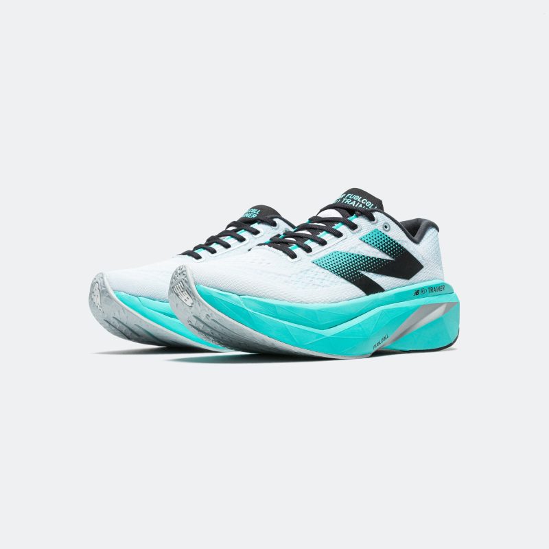 new balance running mens and womens fuelcell supercomp trainer v3 white cyber jade 2