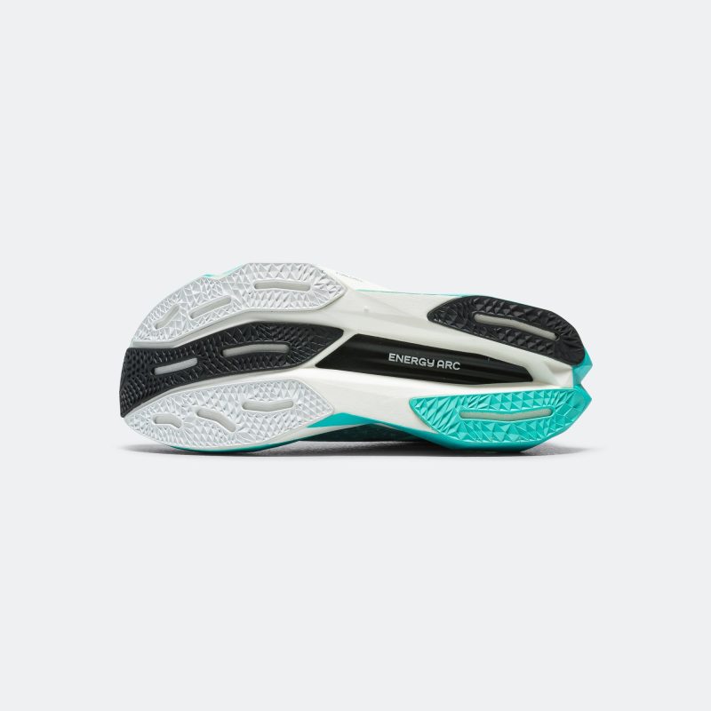 new balance womens fuelcell supercomp elite v4 white teal 5