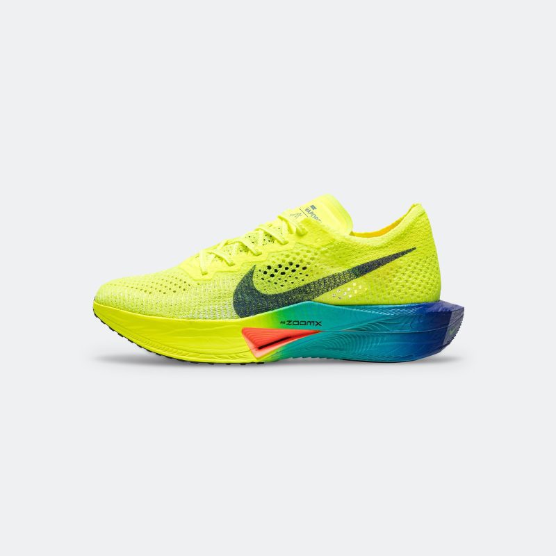 nike running mens and womens zoomx vaporfly next 3 volt black scream green 1