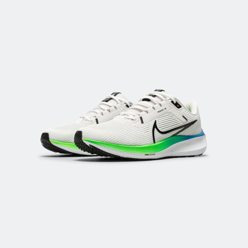 nike running mens pegasus 40 platinum tint black white green strike 2