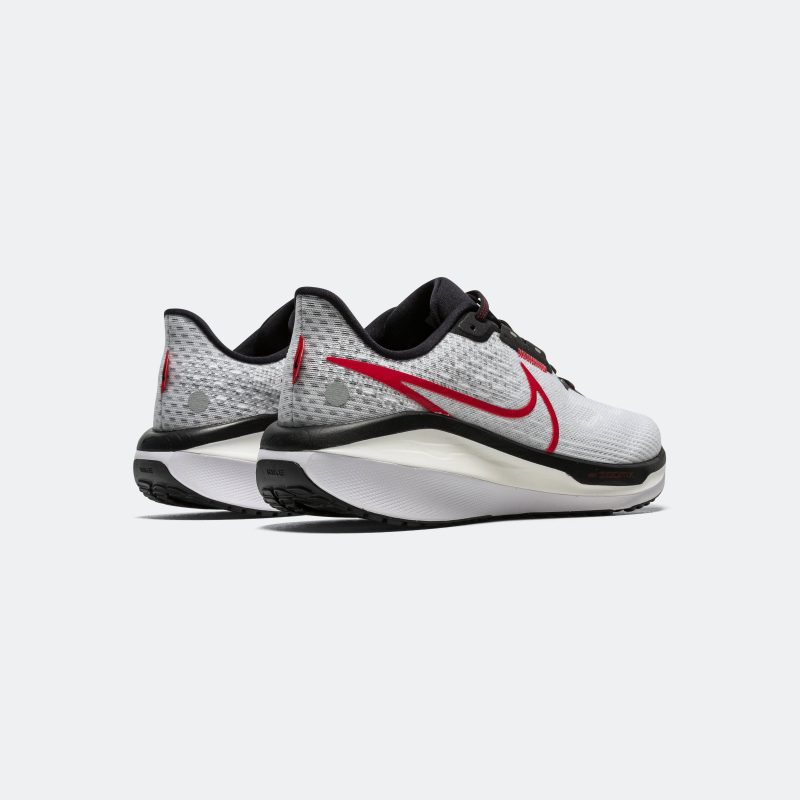 nike running vomero 17 white black fire red 3