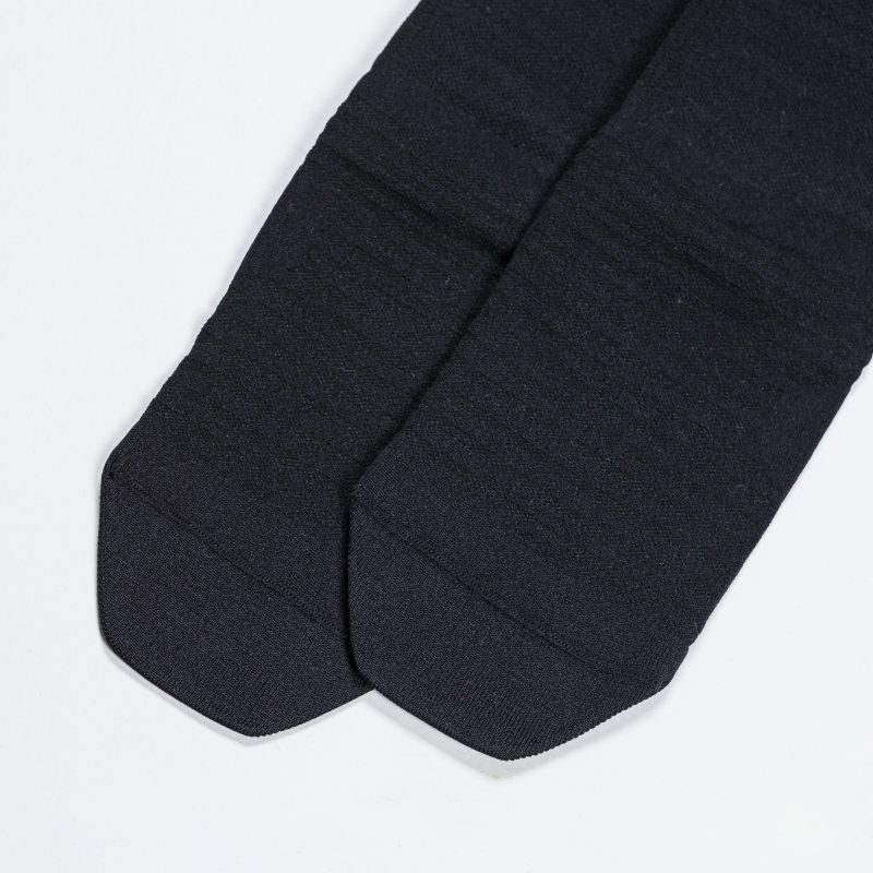 nike spark socks lightweight crew black reflective 4