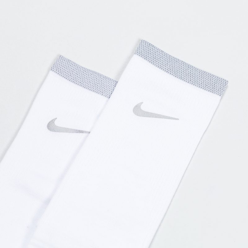 nike spark socks lightweight crew white reflective 3