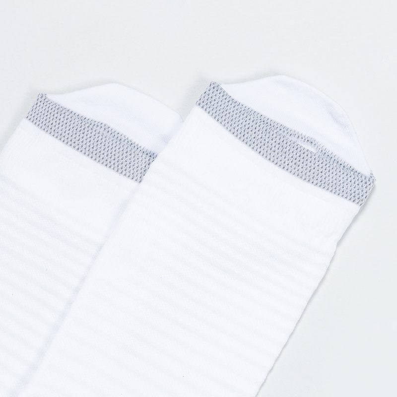 nike spark socks lightweight no show white reflective 3