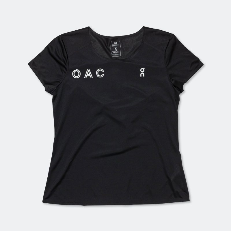 on runing oac womens performance t shirt black 1