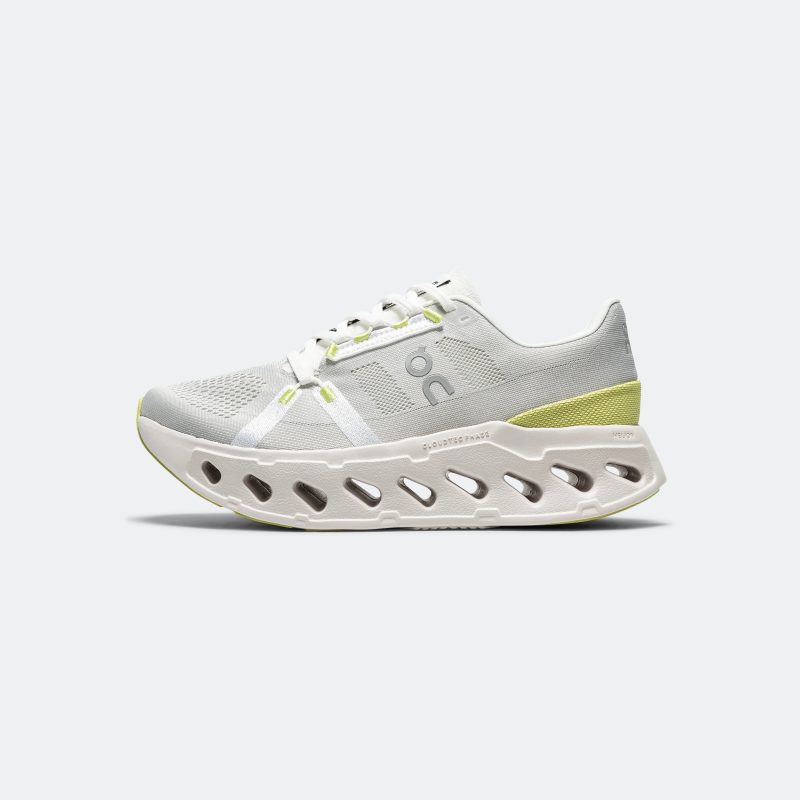 on running mens and womens cloud eclipse white sand 1