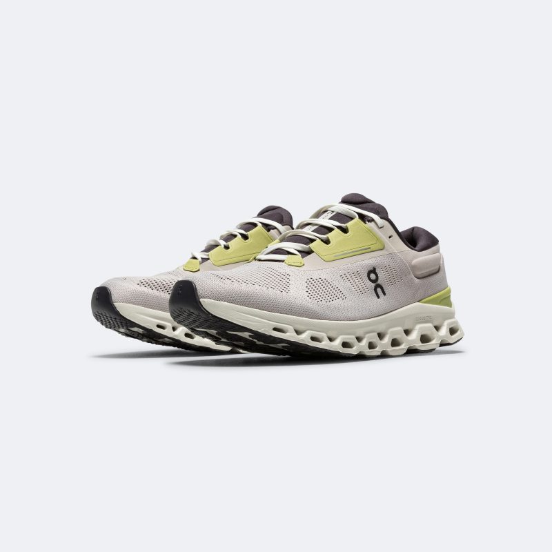 on running mens and womens cloudstratus 3 pearl ivory 2