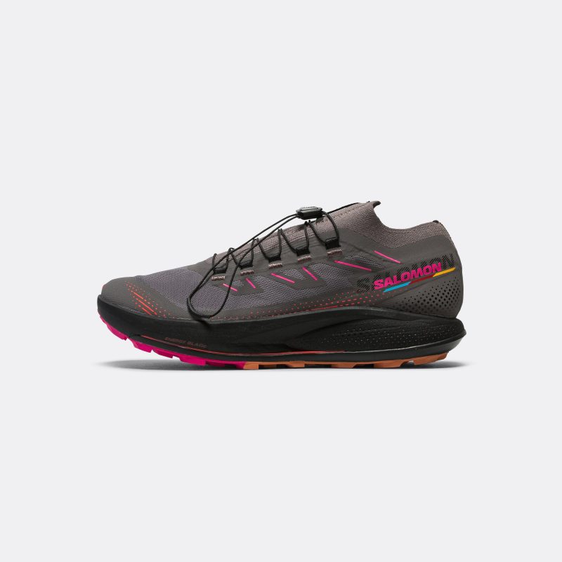 salomon running mens and womens pulsar trail pro 2 black plum kitten 1