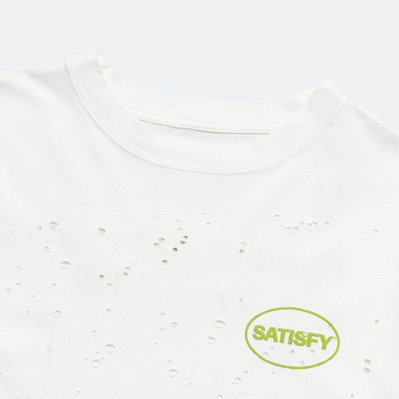 satisfy running moth tech t shirt off white 3