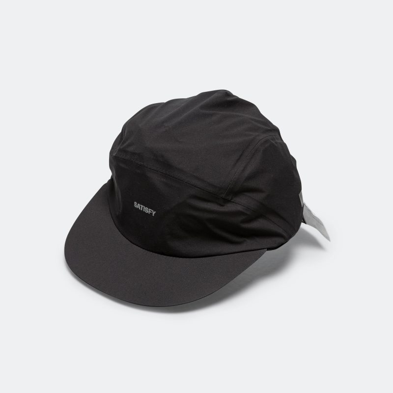 satisfy running pertex 3l rain cap black 1