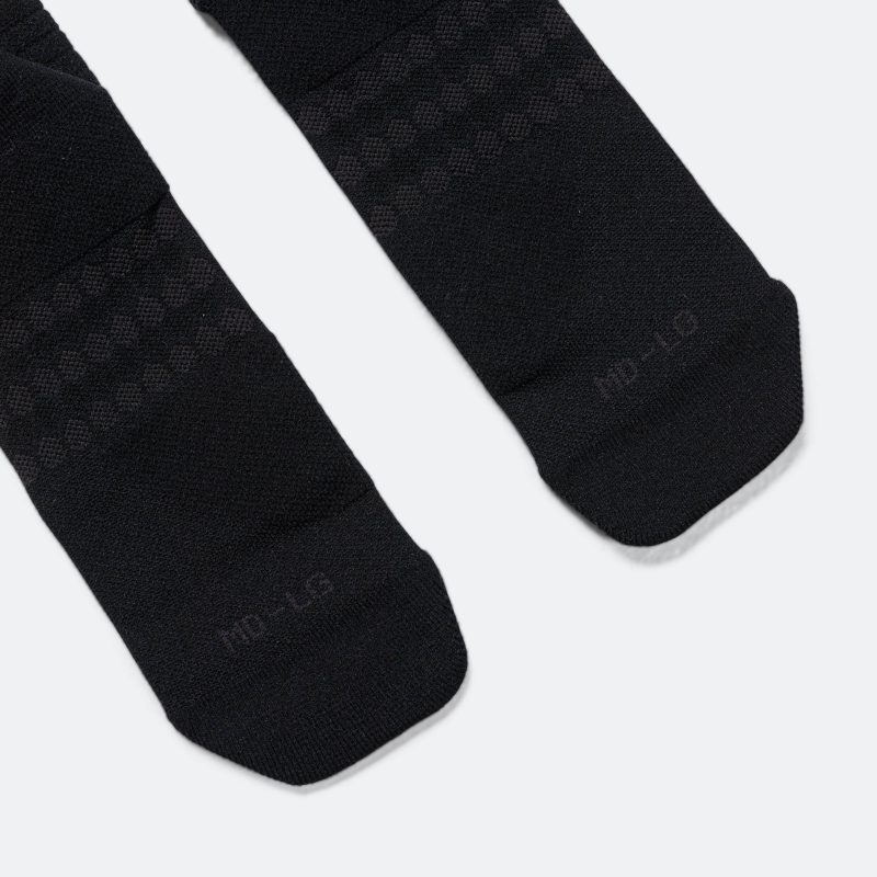 shyu running socks half crew black black black 5