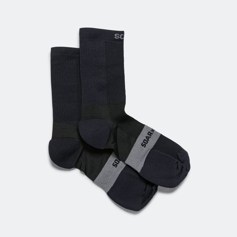 soar running crew socks black 2 1ad995f2 ac3b 414d b9ea d563bfaae367