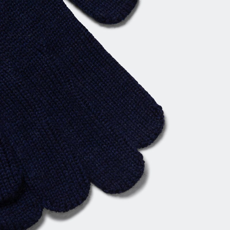 tracksmith running harrier gloves navy 4