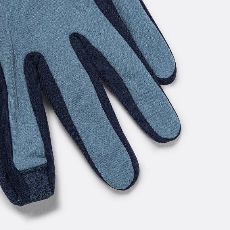 tracksmith running inverno gloves lagoon navy 5