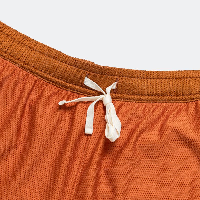 tracksmith running mens van cortlandt grand shorts brick red caramel 3