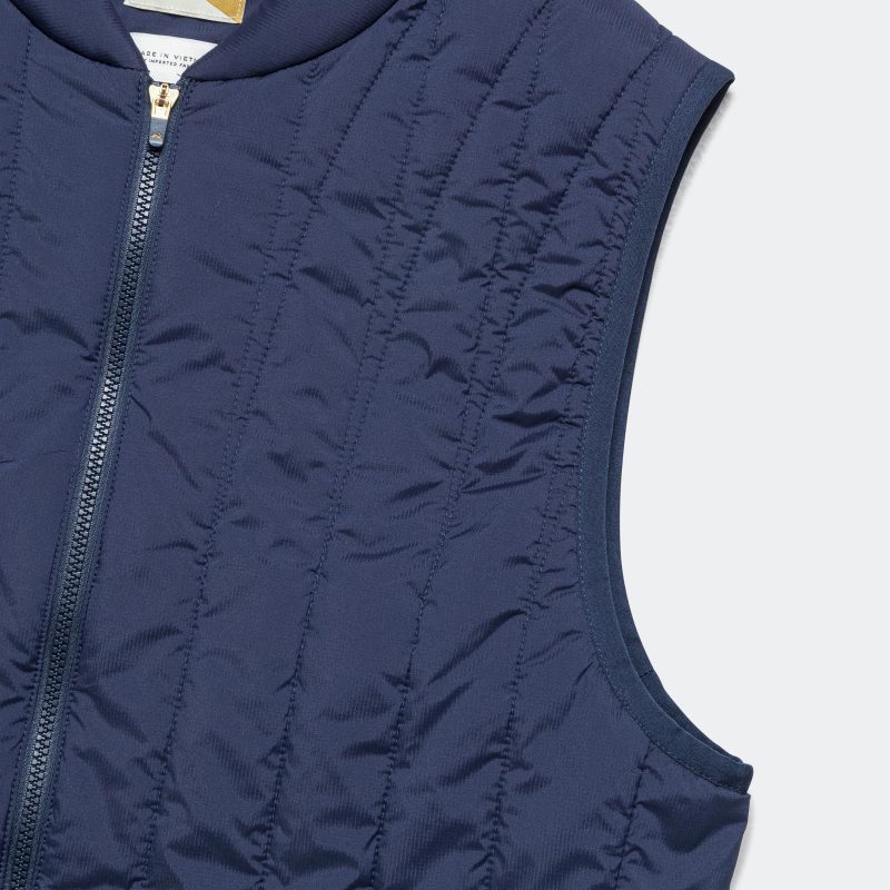 tracksmith running womens insulated vest navy 4