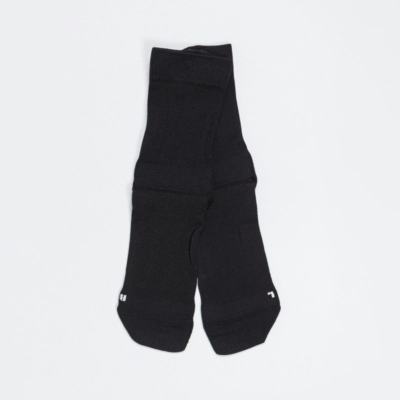 tracksmith speed crew sock black 2