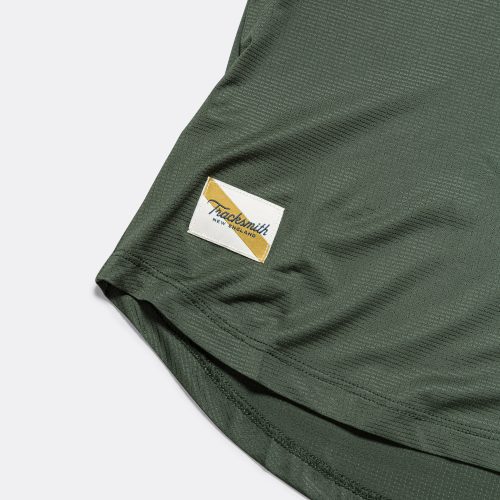 tracksmith womens twilight tee forest 4